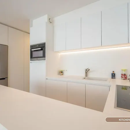 La Purete - A Pied - Ideal Couples - 2min Lippenslaan - A 10min A Pied - Buanderie Apartment Knokke-Heist